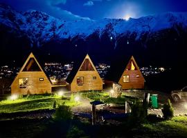 Little Wood House Gergeti, hôtel à Kazbegi