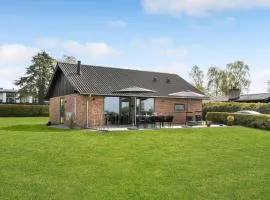 Beautiful Home In Ølsted With Sauna