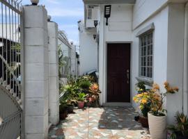 LUXURY HOME – hotel w Cotabato