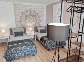 Apartment for family & friends, cheap hotel in Eisingen