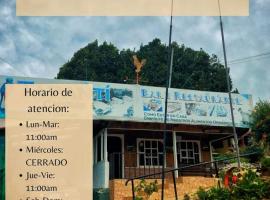 Tapanti Hotel y bar, hotel v destinaci Cartago