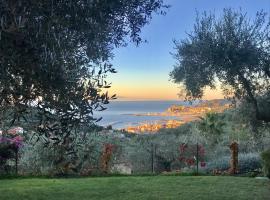 Le jardin sur mer avec BIKE et MTB TOUR, hotel in Imperia