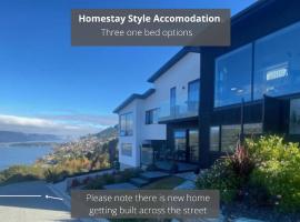 Luckie Lane Homestay, feriebolig i Queenstown