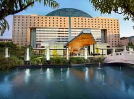 Kempinski Hotel Beijing Yansha Center, hotel cerca de Yansha Youyi Shopping City, Beijing