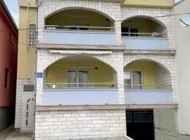 Apartments with parking space Seline, Paklenica - 21261