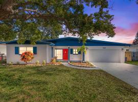 Beautiful Clearwater home!, Hotel in Clearwater