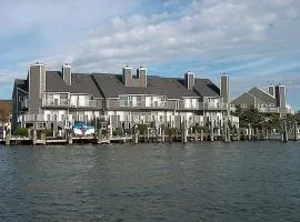 Harbour Island 45G townhouse