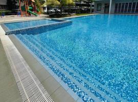 Wallaway2stay Kiara Nilai Apartment 3 Bedroom, hotel with pools in Nilai