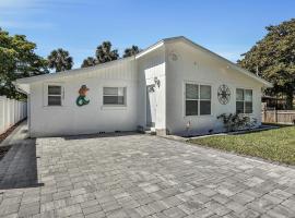 Home on St Johns River, hotel di Atlantic Beach