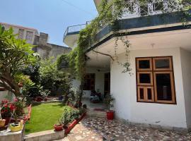 Travel curiosity Homestay, hostel in Alwar