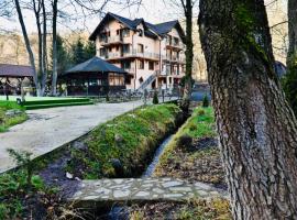 Imperial Resort, hótel í Codlea