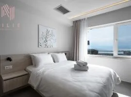 Pantheon, Nilie Hospitality MGMT