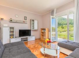 Greenway Apartment Radić, hotel din Kučiće