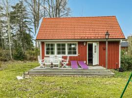 Stunning Home In Grdd With Wifi And 2 Bedrooms, kotedžas mieste Gräddö