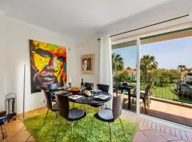 Vila Sol with Pool, Garden & Rooftop Terrace
