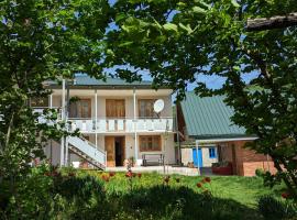 GreenHill - Your Guesthouse in Ubisa, hotel v destinaci Ubisi