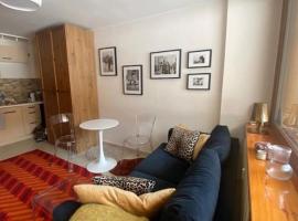 Apartament ETRA close to piste, sewaan penginapan di Sauze dʼOulx