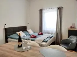 Air-conditioned, quiet Apartment - center of Sankt Pölten - Smart TV