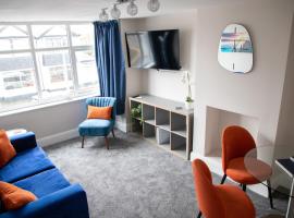 Wave Stays - First Floor Apartment, hotel v destinaci Cleveleys