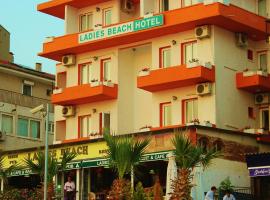 Ladies Beach Hotel – hotel w mieście Kusadası