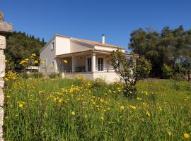 Kassiopi Central House, holiday home in Kassiopi
