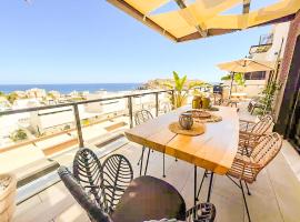Luxury Designer Apartment - Unbeatable Sea Views, hotel mewah di Águilas
