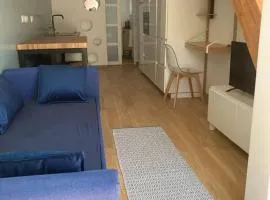Appartement duplex chaleureux pour 4 pers comprenant 1 lit double et 2 lits simples