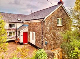 Barn End Cottage, villa in High Bickington