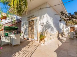 Villetta a Torre Lapillo, hotel v destinaci Torre Lapillo