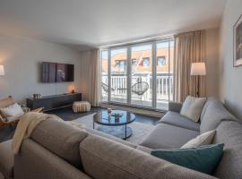 BEACH 52 duplex appartement met terras, familiehotell i Knokke-Heist
