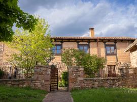 La Casa de Salinas, pigus viešbutis mieste Salinas de Pisuerga