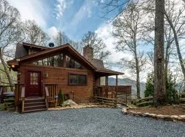 MoonShadow Lakeview Cabin - Spacious 3-Story Cabin, Large Private Deck