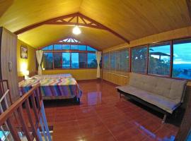 Casita Grau 2! Naturaleza y confort con Agua caliente,cocina y frigobar, apartamento en Tarapoto