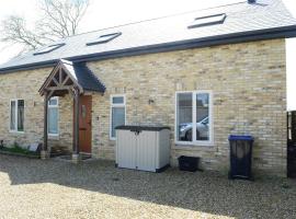 Rollestone New Forest (HOT TUB), holiday rental in Salisbury