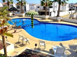 Excelente Casa en Zona de Cerritos en Frente a Alberca - Azul Pacífico I, hotel en Mazatlán