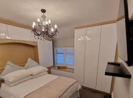 Lennon cottage