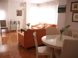 LEKKER&VIDA, Vivienda de Uso Turístico, céntrica, garaje en el edificio