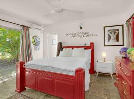 Hospitality Expert Madonna Tour Pool Bar Beach, hostería en Montego Bay