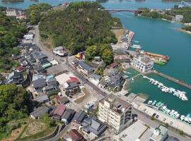 misora 合津港近く松島の自然と海を満喫できる平屋の貸切別荘, hotel a Kami Amakusa