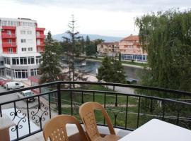 Jovanoski Apartments, hotelli kohteessa Struga lähellä maamerkkiä Nature Museum