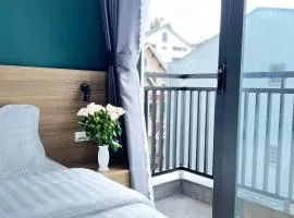 Su Apartment
