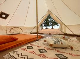 Beach N Breeze Glamping, luksuslik telkimispaik sihtkohas Melaka