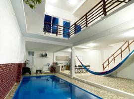 Casa Blanca, hotel with parking in Chiquimulilla