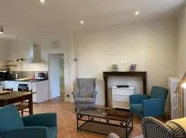 Évasion champêtre avec golf, terrasse et confort tout inclus à Lavault-Sainte-Anne - FR-1-489-438