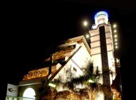 ์ฝํ์์ ์์นํ ํธํ
Hotel Arcadia