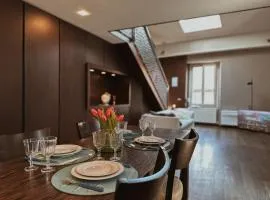 Casa Cavour Lecco - Downtown Design Penthouse