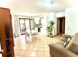 Dimora del Viaggiatore, apartment in Marina di Carrara