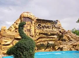 SAFARI CAMPING