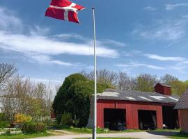 Fæbrogaard Apartment, homestay in Skærbæk