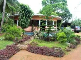 Walawe Park View Hotel